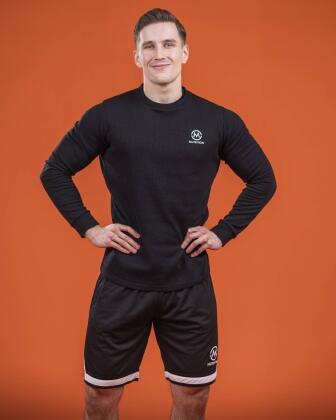 M-Nutrition Tech Training Longsleeve, Black (Poistuva malli)